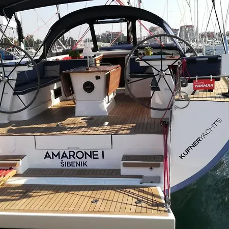 Adriatic Expert Botel *