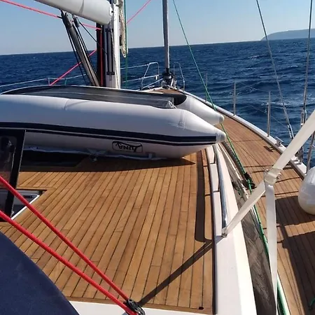 Adriatic Expert Botel