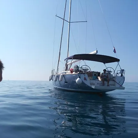 Adriatic Expert Πλωτό κατάλυμα Τρογκίρ